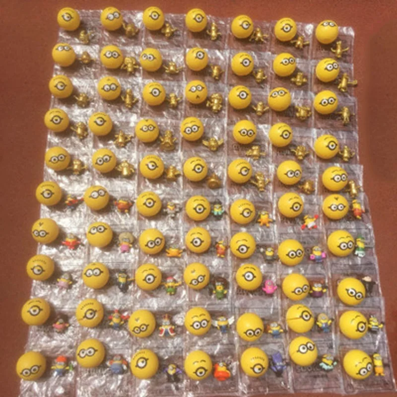 Anime Figurka Minionns Wielkie Oczy Słodkie Zabawki Kapsułka Podłe Lalki Dekoracja Plac Nawiązywanie Zabawki Dla Dzieci